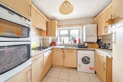 74 Barton Road, Headington, Oxford, OX3 9JE