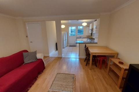 3 bedroom flat to rent, Allen Road, London, N16