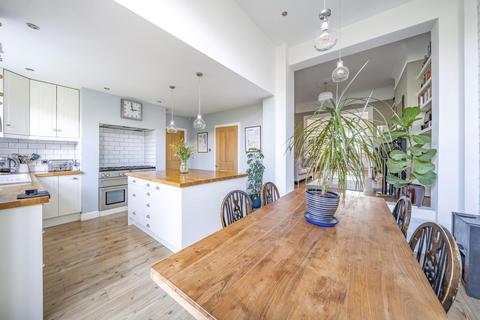 29 Blythe Hill, London, SE6 4UL