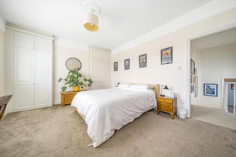 29 Blythe Hill, London, SE6 4UL
