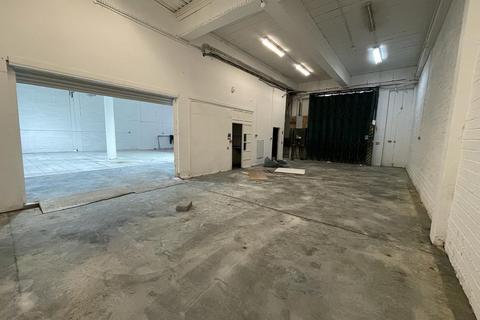 Warehouse to rent, Cherrywell House, Tamian Way, Hounslow, TW4