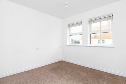2 bedroom flat for sale - Crispin Way, Hillingdon, Uxbridge, UB8