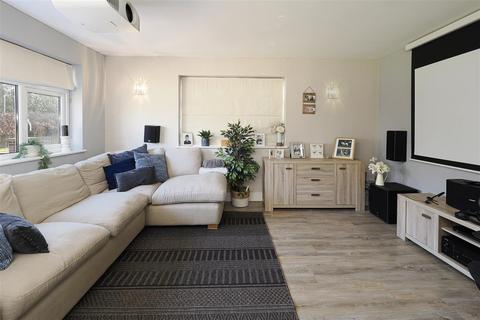 5 bedroom detached house for sale - Tunbury Avenue, Walderslade
