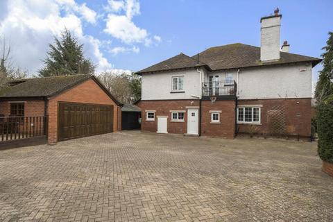 34 Vineyard Road, Hereford, HR1 1TT