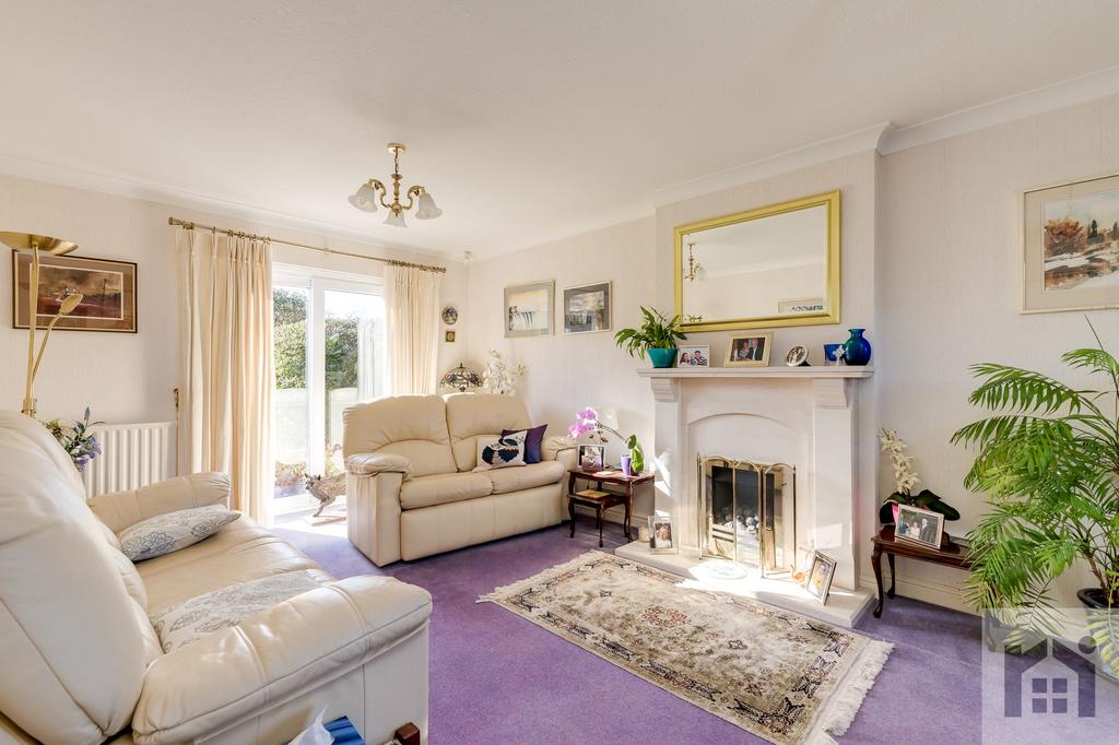 The Croft, Euxton, PR7 6LH 4 bed detached house £440,000