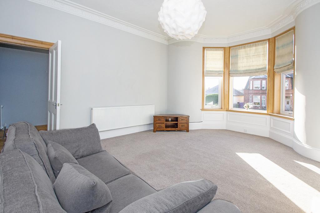 Irvine Road, Kilmarnock, KA1 4 bed semidetached house £1,500 pcm (£