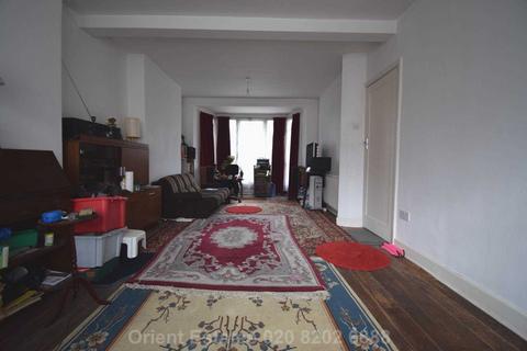 70 Coledale Drive, Stanmore, HA7 2QF