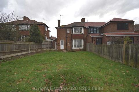 70 Coledale Drive, Stanmore, HA7 2QF