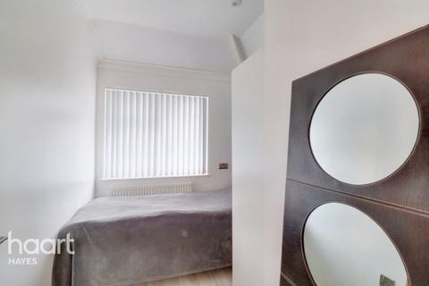 104 Bishops Road, Hayes, UB3 2TF