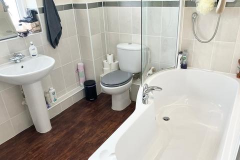 22 Buscot Park Way, Daventry, NN11 8AT