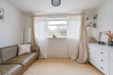 4 bedroom terraced house for sale - Knoll Crescent, Northwood, HA6