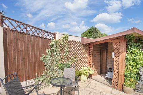 Nevara Doncaster Road, Branton, Doncaster, DN3 3LT