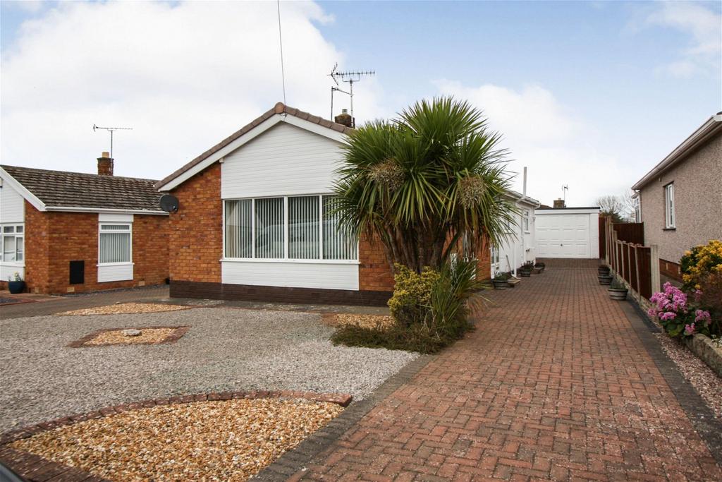 Lon Ffawydd, Abergele, Conwy, LL22 7DU 2 bed bungalow £264,950