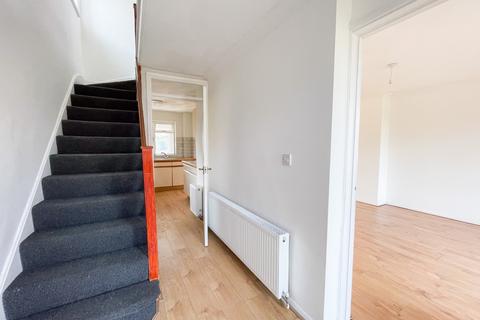 3 bedroom semi-detached house to rent, Astra Drive, Gravesend, Kent, DA12 4PZ