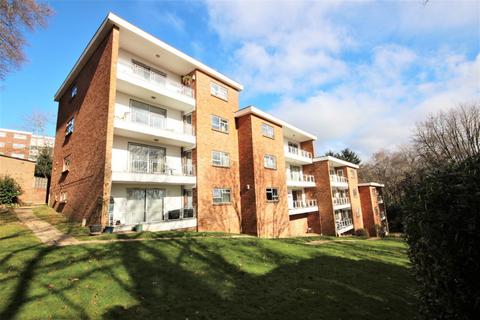 3 bedroom apartment for sale - Wallace Court, 39 Wallace Road, Broadstone, Dorset, BH18