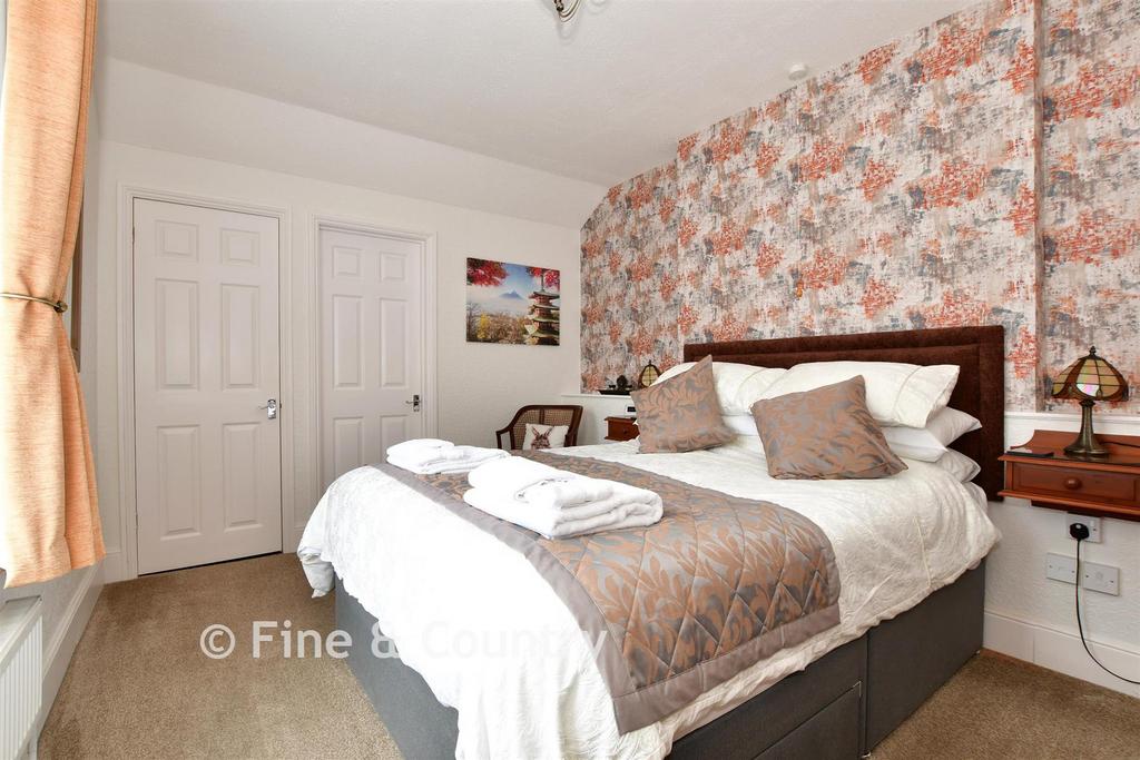 Room 4
