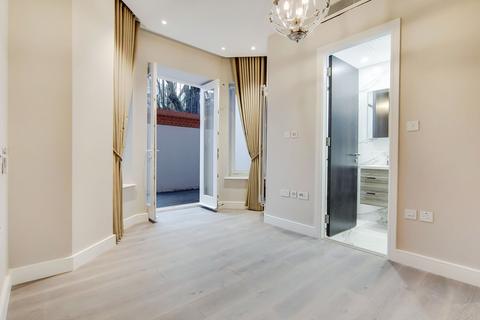1 bedroom apartment to rent, Fitzjohns Avenue, Hampstead, London, NW3