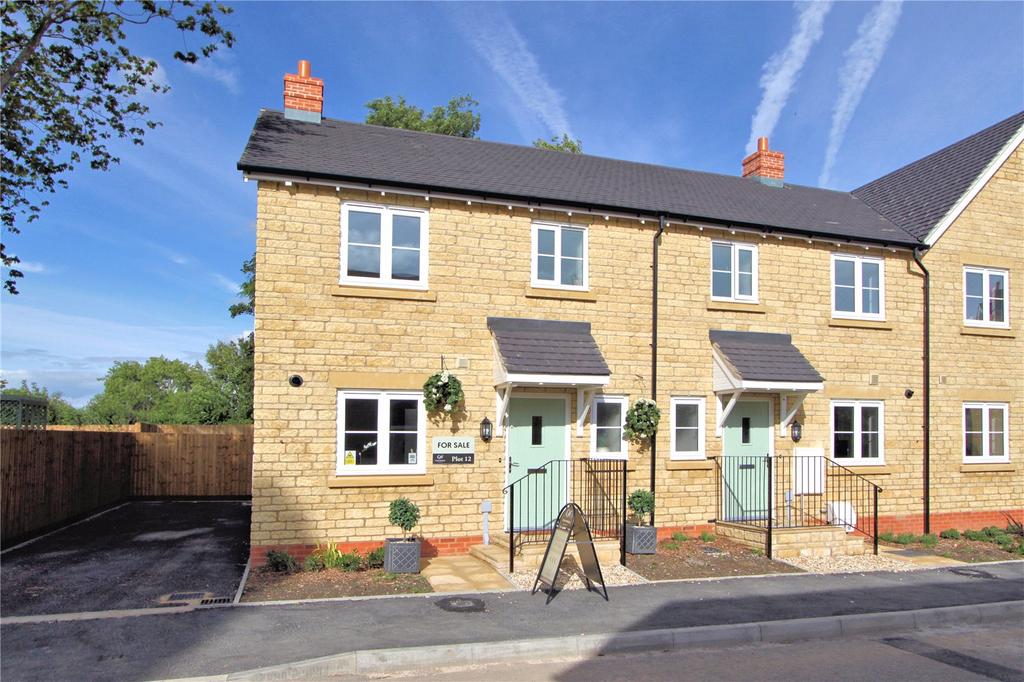 Brookthorpe Park, Brookthorpe, Gloucester, GL4 3 bed house for sale £375,000