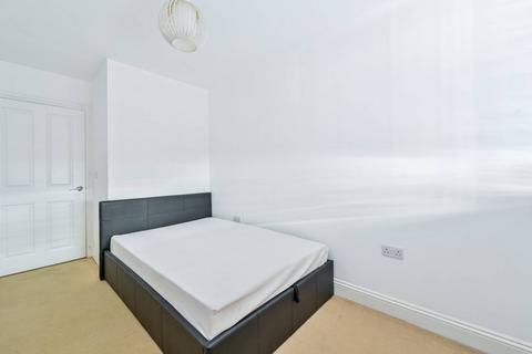 2 bedroom flat for sale, Dartmouth Road, Upper Sydenham, London, SE26