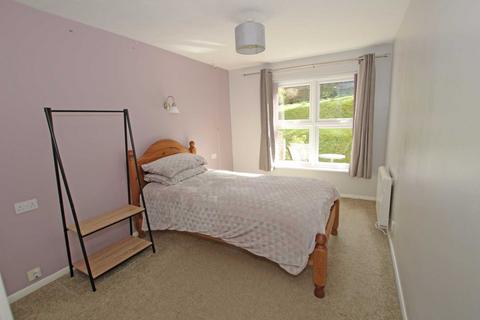 1 bedroom retirement property for sale - Fairfield Road, Eastbourne, BN20 7NF