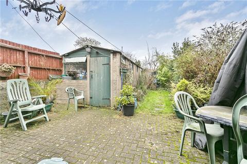 3 bedroom end of terrace house for sale - Rosebery Road, Hounslow, TW3