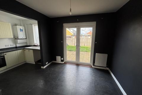 3 bedroom semi-detached house to rent, The Brent, Dartford, DA2