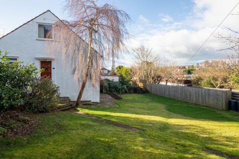 2 Daleview Grove, Clarkston, Glasgow, G76 7XS
