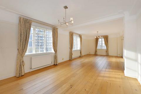4 bedroom apartment to rent, Cropthorne Court, Maida Vale, London, W9
