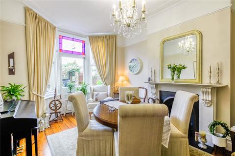 645 Bath Road, Brislington, Bristol, BS4 3LF