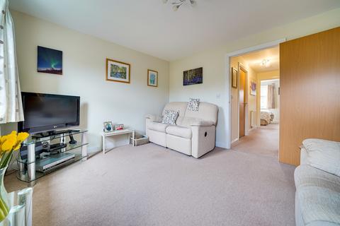 33 Browning Close, Royston, SG8 7EY