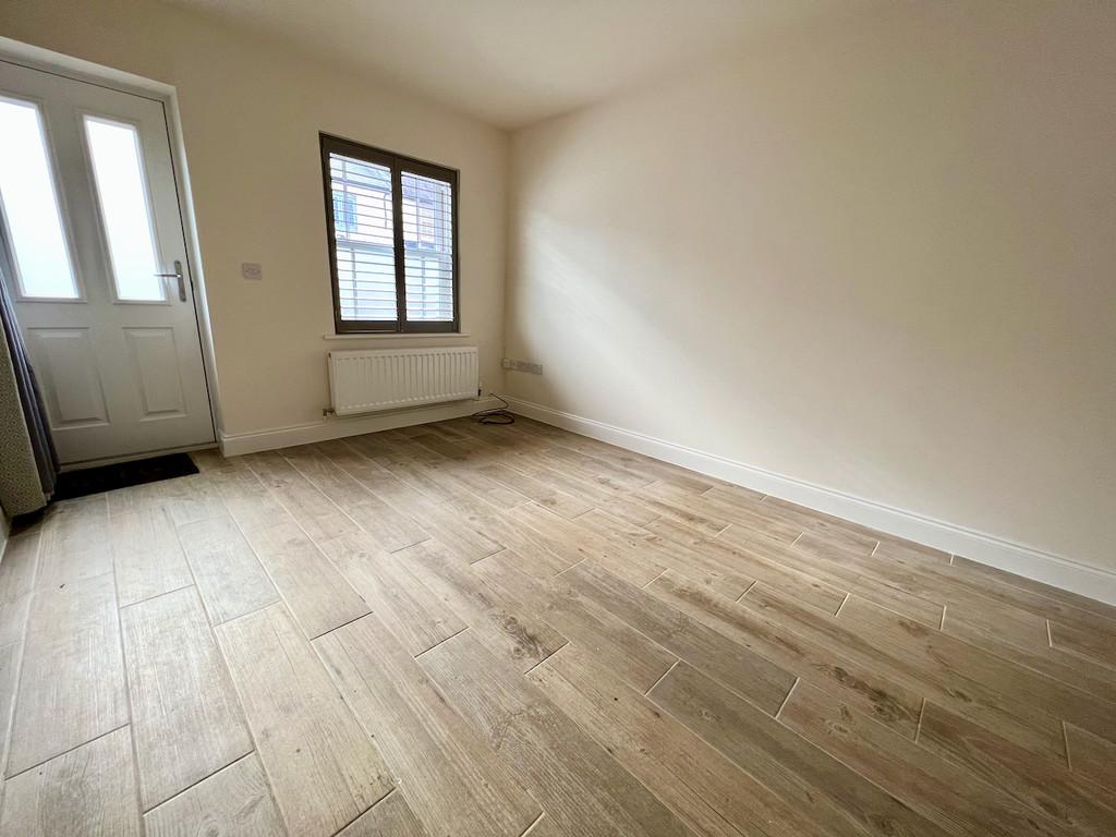 Church Road, Brackley 1 bed apartment £750 pcm (£173 pw)