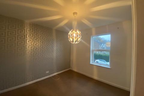 2 bedroom terraced house to rent, Kimberworth Road, Kimberworth, S61 1HH