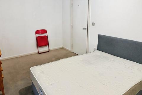 2 bedroom flat to rent, City Gate, 1 Blantyre Street, Castlefield, Manchester, M15