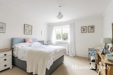 16 Bilney Road, Gressenhall, Dereham, NR20 4EG