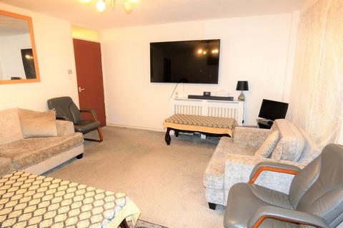 35 Stone Crescent, Feltham, TW14 9PH