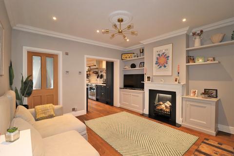 59 Beauchamp Road, West Molesey, KT8 2PG