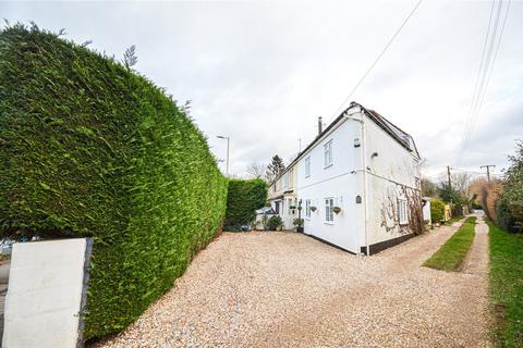 3 bedroom end of terrace house for sale - Woodbine Terrace, Coate, Swindon, SN3