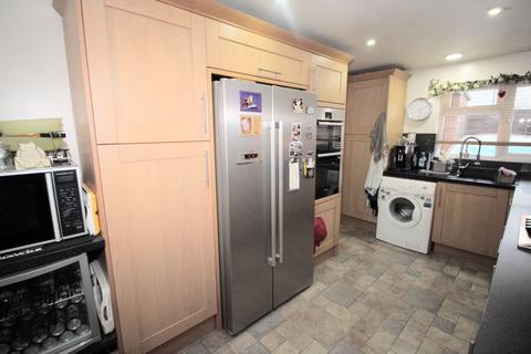 4 Bembridge Close, Southampton, SO16 3EL