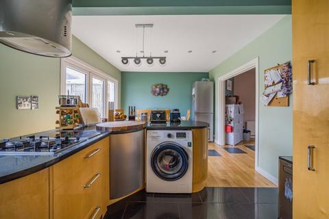2a Broomhall Road, South Croydon, CR2 0PX