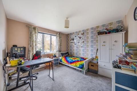 2a Broomhall Road, South Croydon, CR2 0PX