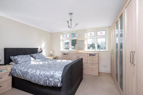 320 Hurst Road, Bexley, DA5 3LF