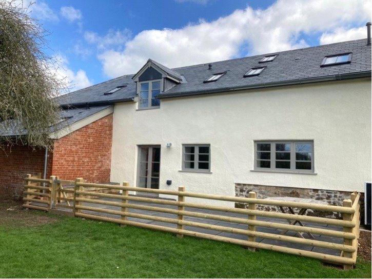 Clyst Hydon, Cullompton, Devon, EX15 2 bed terraced house £1,300 pcm