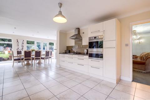 345 Birmingham Road, Sutton Coldfield, B72 1DL
