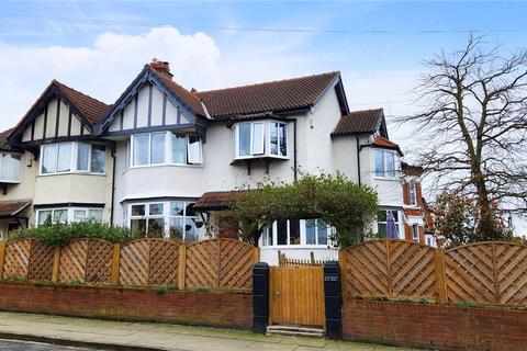 4 bedroom semi-detached house for sale - Clarence Road, Wirral, CH42