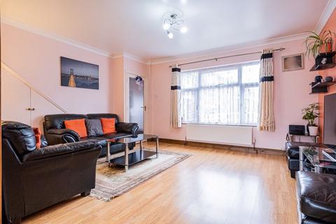 24 Allington Road, Harrow, HA2 6AL
