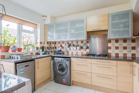 24 Allington Road, Harrow, HA2 6AL