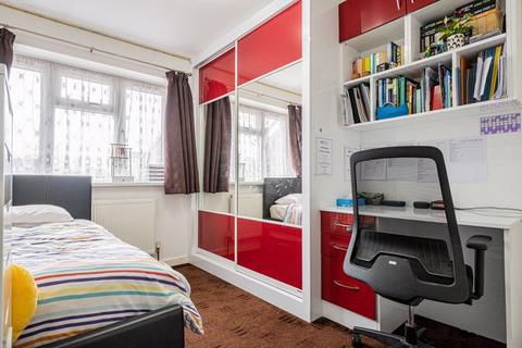 24 Allington Road, Harrow, HA2 6AL
