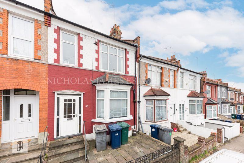 Brunswick Park Road, New Southgate, London, N11 3 bed terraced house