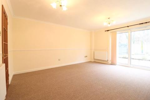 2 bedroom end of terrace house to rent - Armscroft Road, Gloucester
