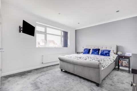 2 bedroom maisonette for sale - Roland Way, Worcester Park